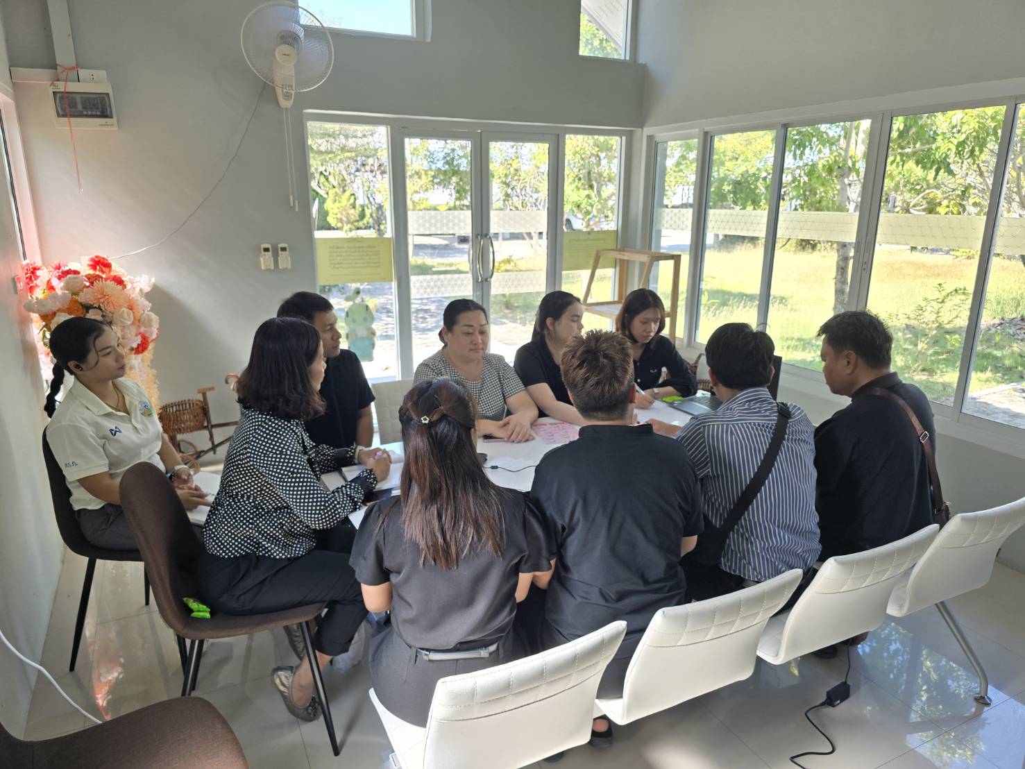 title - ส.ป.ก.เพชรบุรี ร่วมประชุมเพื่อติดตามผลการจัดที่ดินตามข้อ 62 สภาพปัญหาในการปฏิบัติงานดังกล่าว รวมถึงซักซ้อมและทำความเข้าใจแนวทางปฏิบัติร่วมกัน